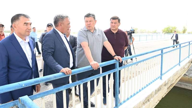 Бозымбаев