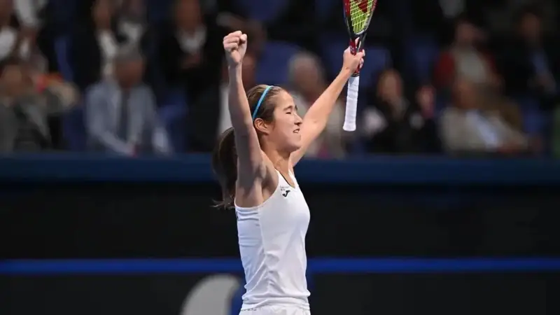 Жібек Құламбаева