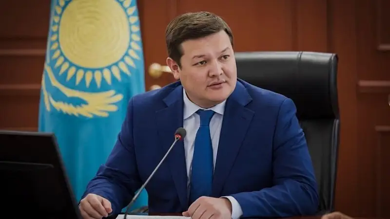 Асхат Оралов