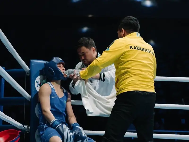 Элина Базарова