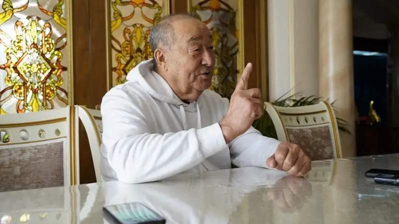 Амалбек Тшан Экс-депутат