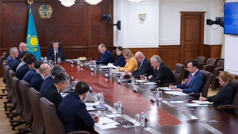 Олжас Бектенов