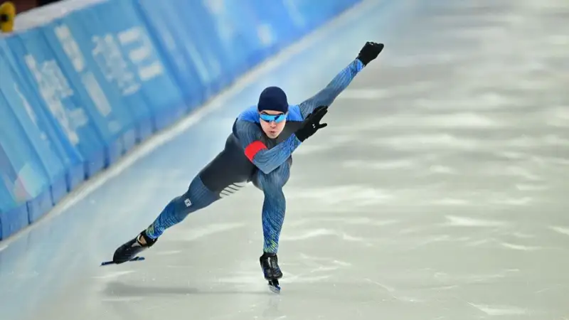 конькимен жүгіру