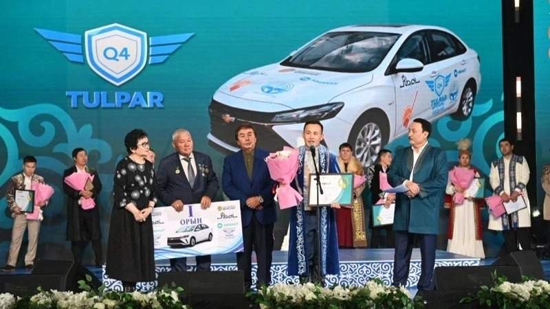 Республикалық ақындар айтысы Айбек Қалиев