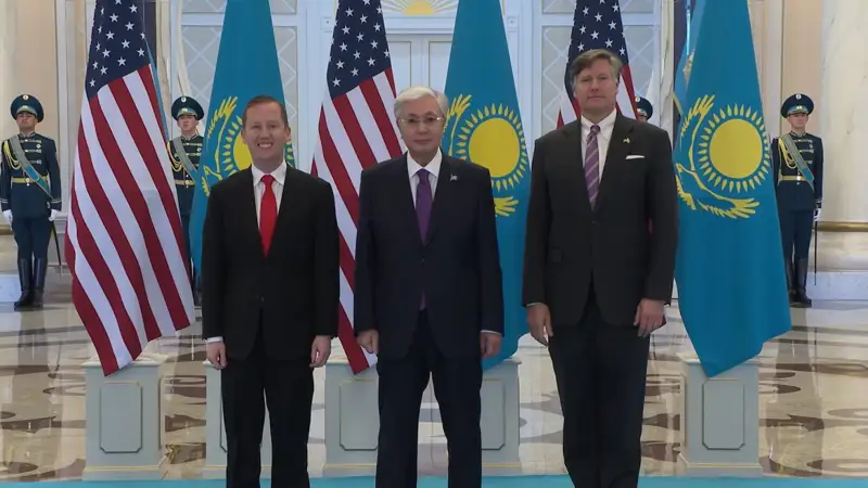 Гор мен Ландау