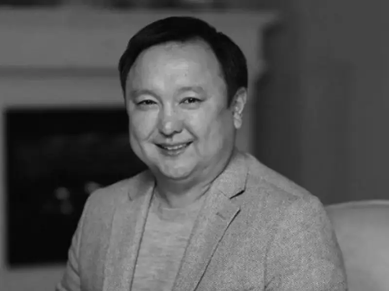 Арман Дуйсенов