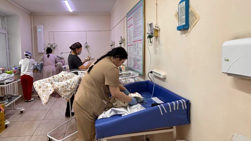 Сәби, перзентхана Нәресте