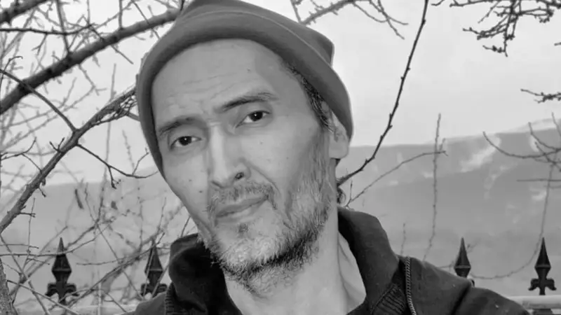 instagram/murat_bissenbin