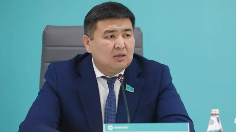 instagram/elnurbeisenbai