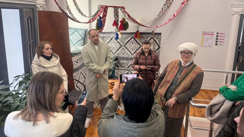 өнер мектебі 