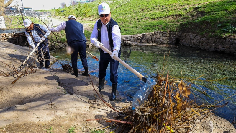 Олжас Бектенов