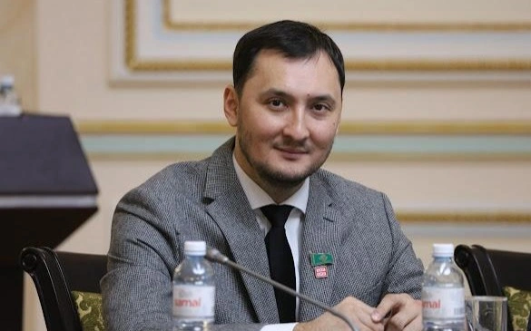 Бейбіт Құсайынов