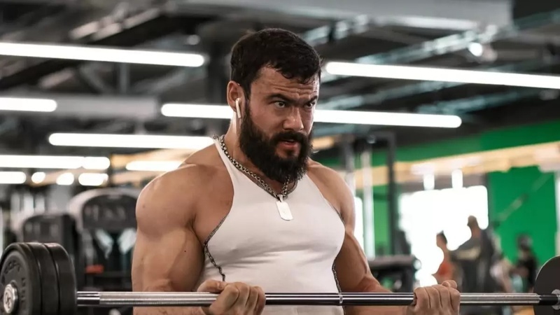Айтым Жақыпов