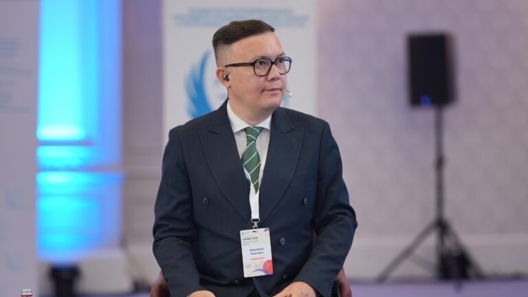 Бақытжан Бұқарбай