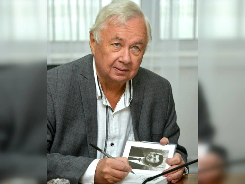 Валерий Михайлов