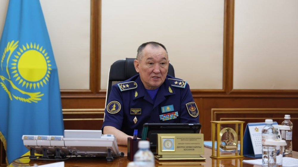 Қорғаныс министрі