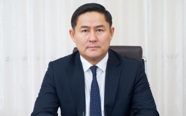 Азамат Есқараев